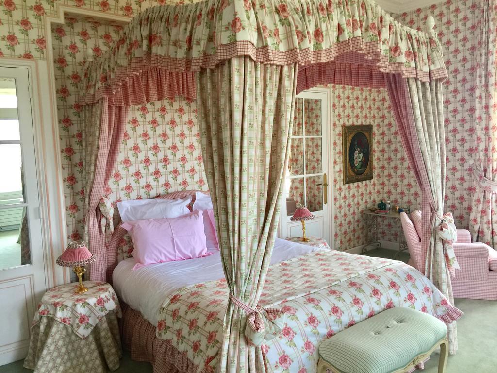 Manoir De Benerville Bed & Breakfast Deauville Bagian luar foto