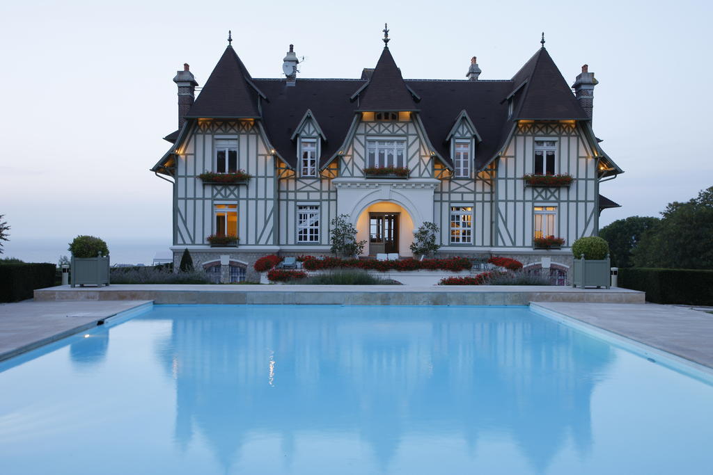 Manoir De Benerville Bed & Breakfast Deauville Bagian luar foto