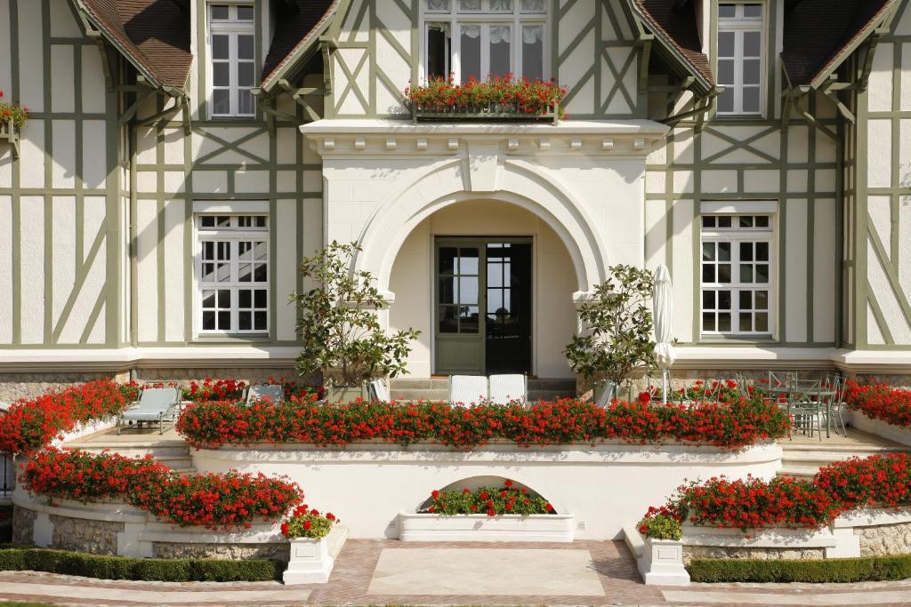 Manoir De Benerville Bed & Breakfast Deauville Bagian luar foto