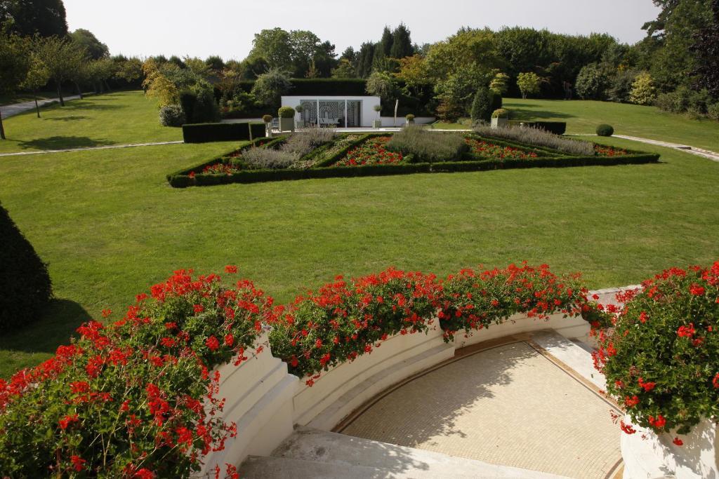 Manoir De Benerville Bed & Breakfast Deauville Bagian luar foto