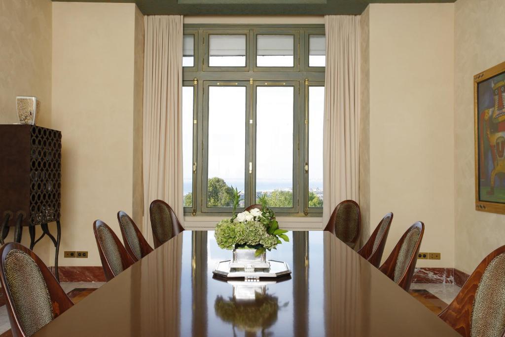Manoir De Benerville Bed & Breakfast Deauville Bagian luar foto